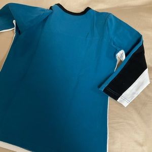 Women’s Color Block Women’s Tee